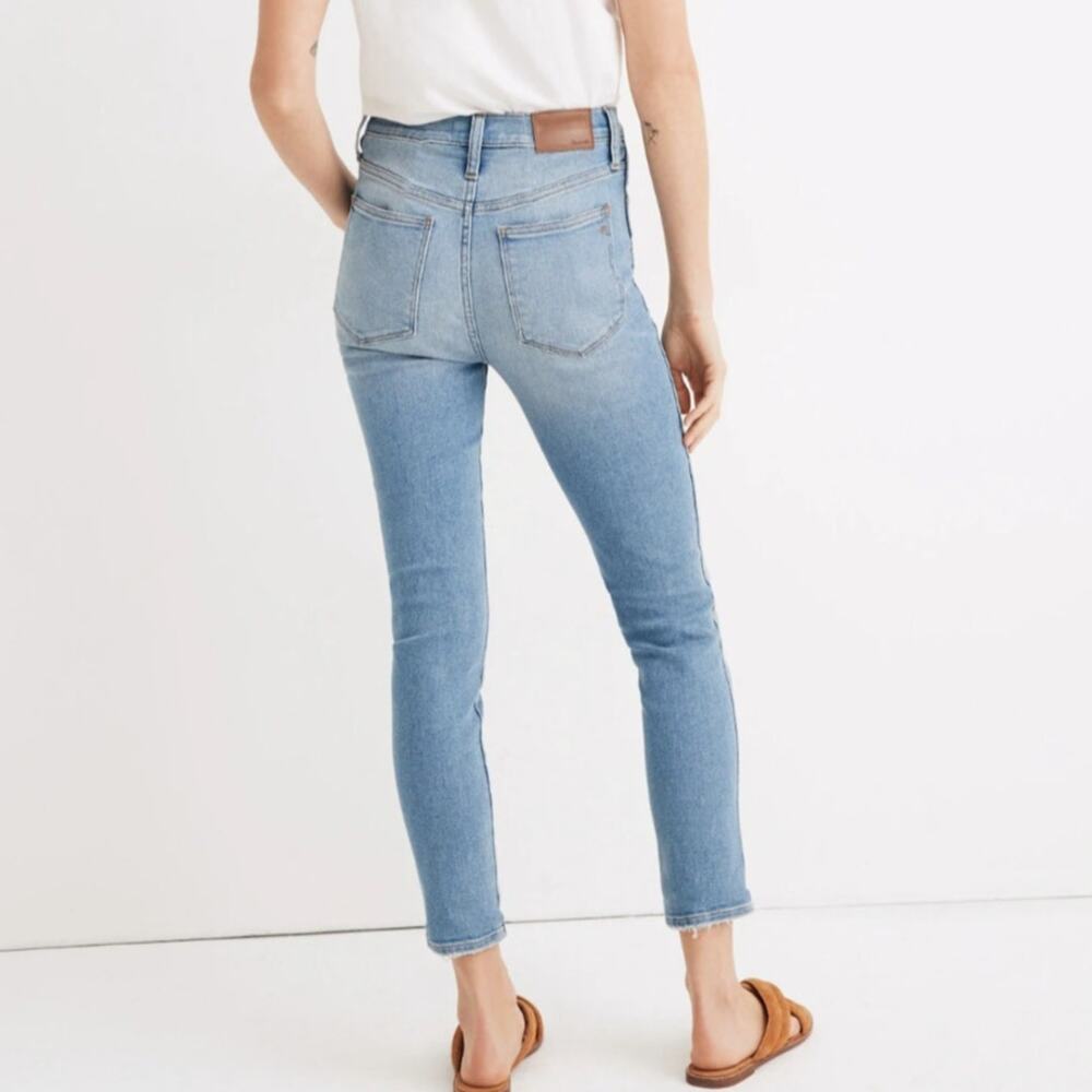 Madewell 10" High Rise Skinny Crop Jeans Distressed Hem Light Horne Wash 26 - Picture 2 of 11
